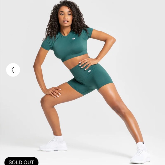 NWT Women’s Best Forest Green Power Seamless Short Sleeve Gym Crop Top Size XXL - Picture 2 of 6